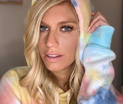 Kayce Smith Wiki, Parents, Net Worth, Boyfriend,。